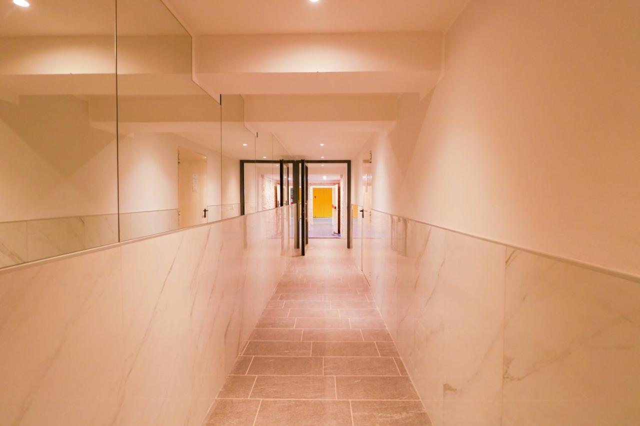 Apartamento H11 Luxury 9A - Porto - Piscina - Jacuzzi Santo Stefano al Mare Exterior foto
