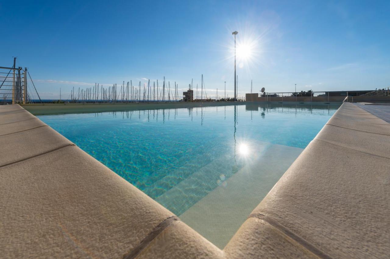Apartamento H11 Luxury 9A - Porto - Piscina - Jacuzzi Santo Stefano al Mare Exterior foto